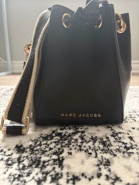 Marc Jacobs Black Leather Drawstring Bucket Crossbody with Gold Hardware